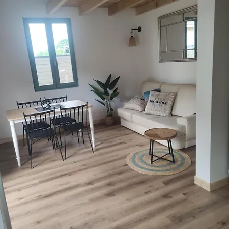 Holiday home La Perlilounette